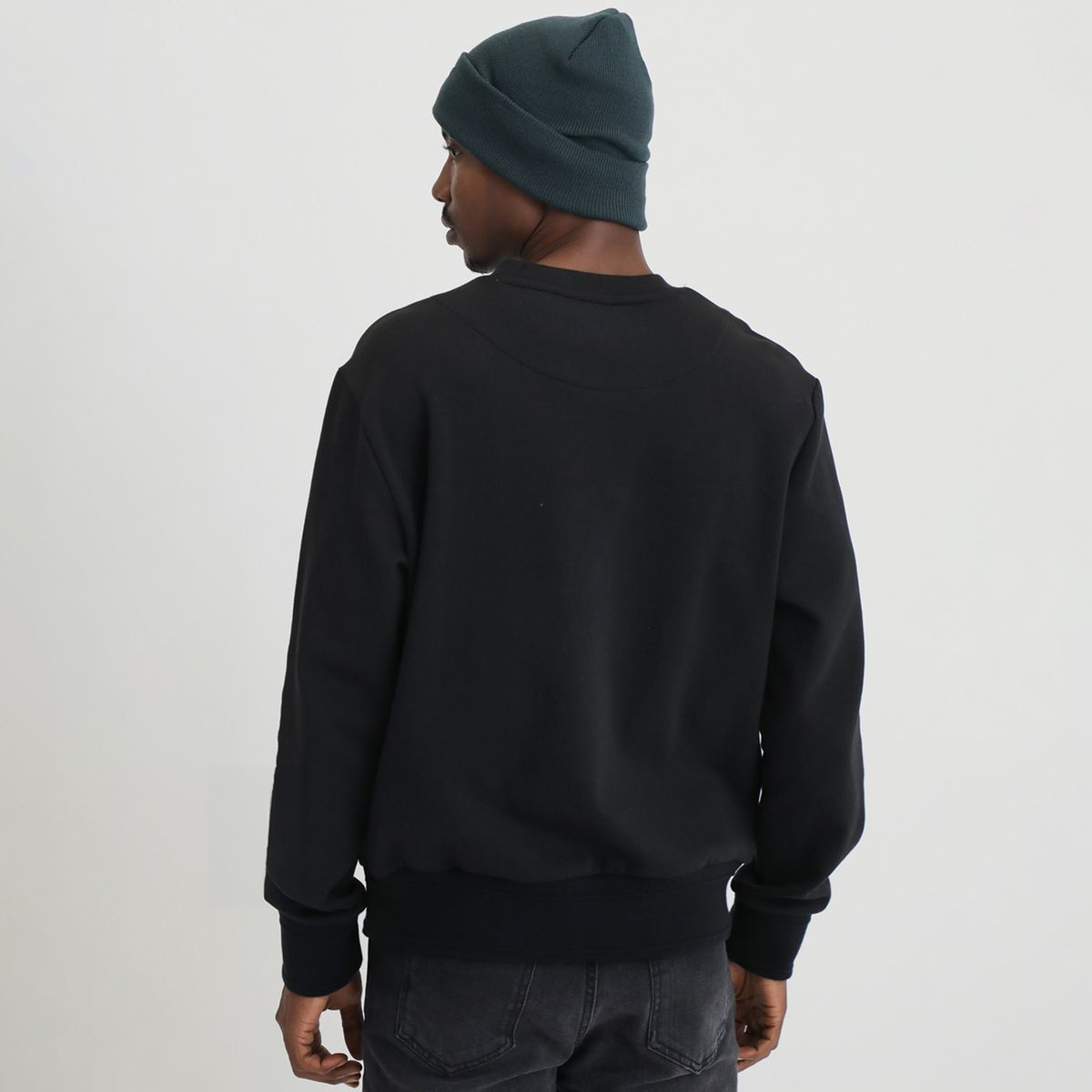 BASEMENT - Gorro Hombre Basement