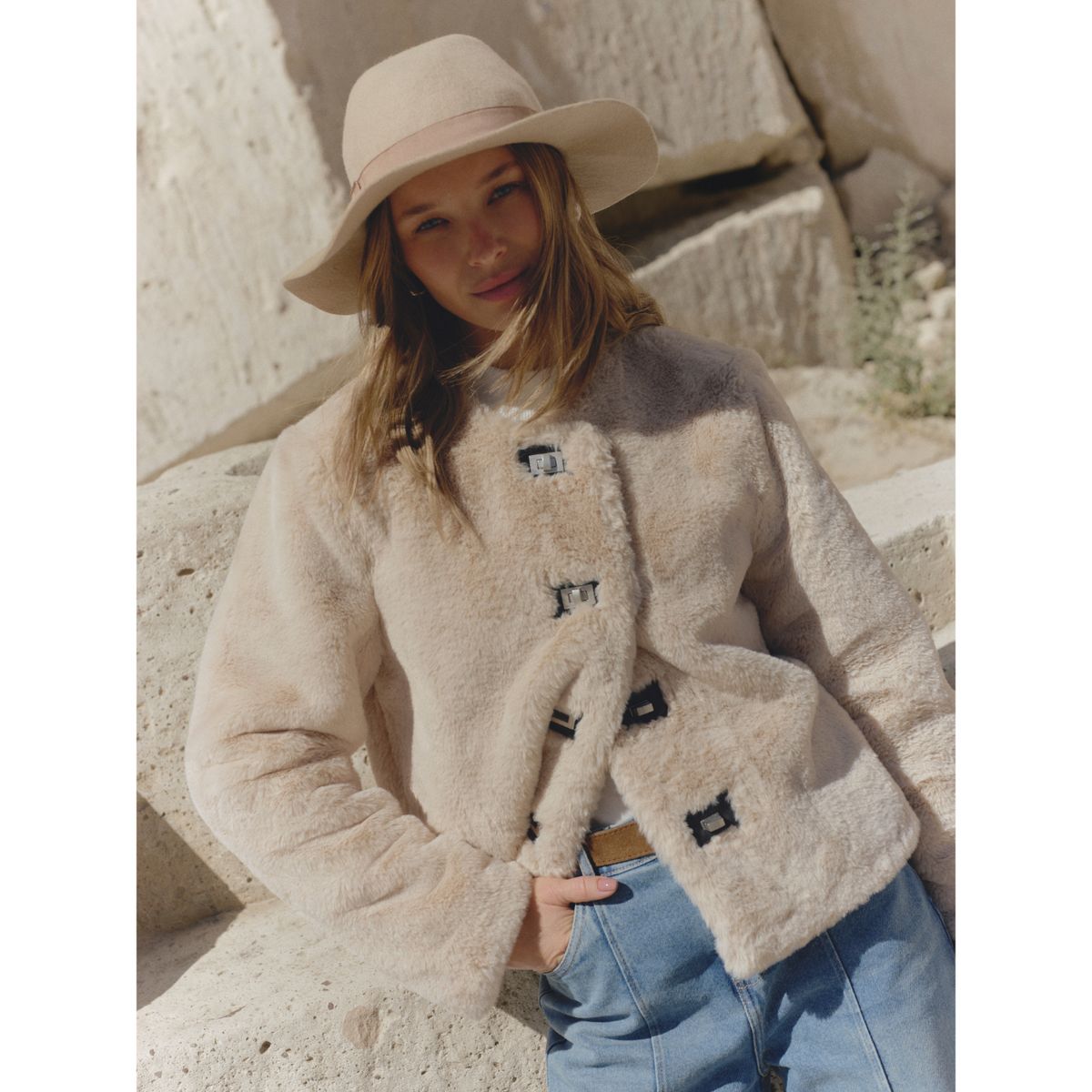 BASEMENT - Casaca Casual Mujer Basement