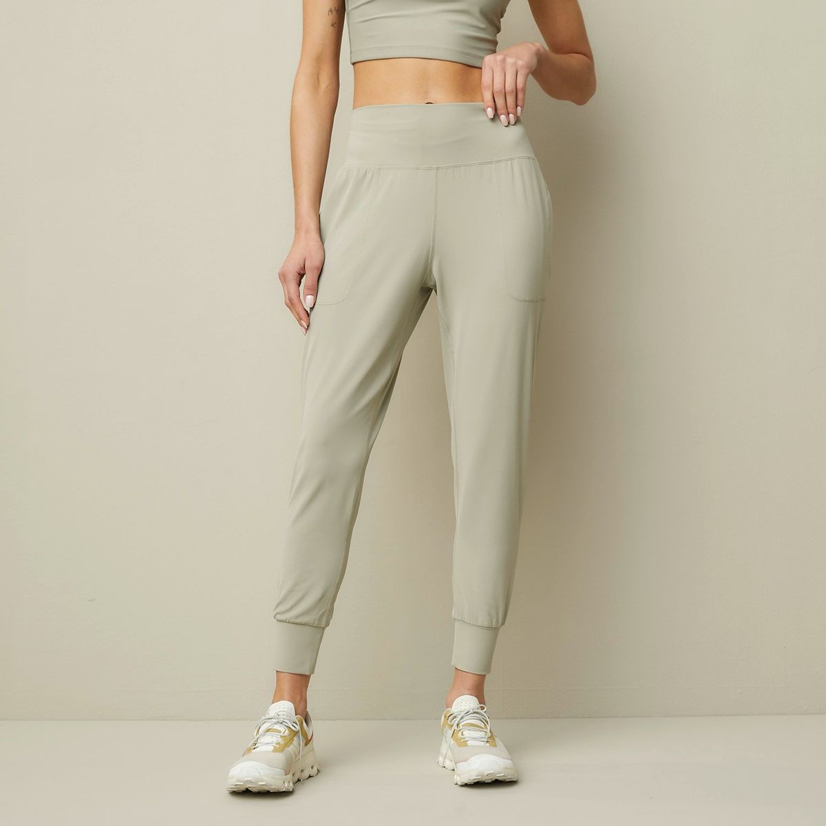 DIADORA - Buzo Jogger Deportivo Mujer Diadora