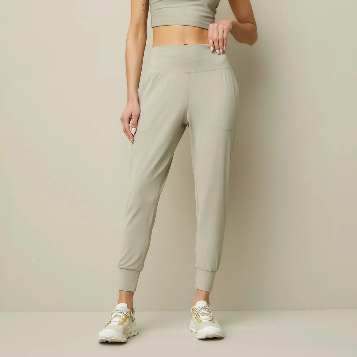 DIADORA - Buzo Jogger Deportivo Mujer Diadora