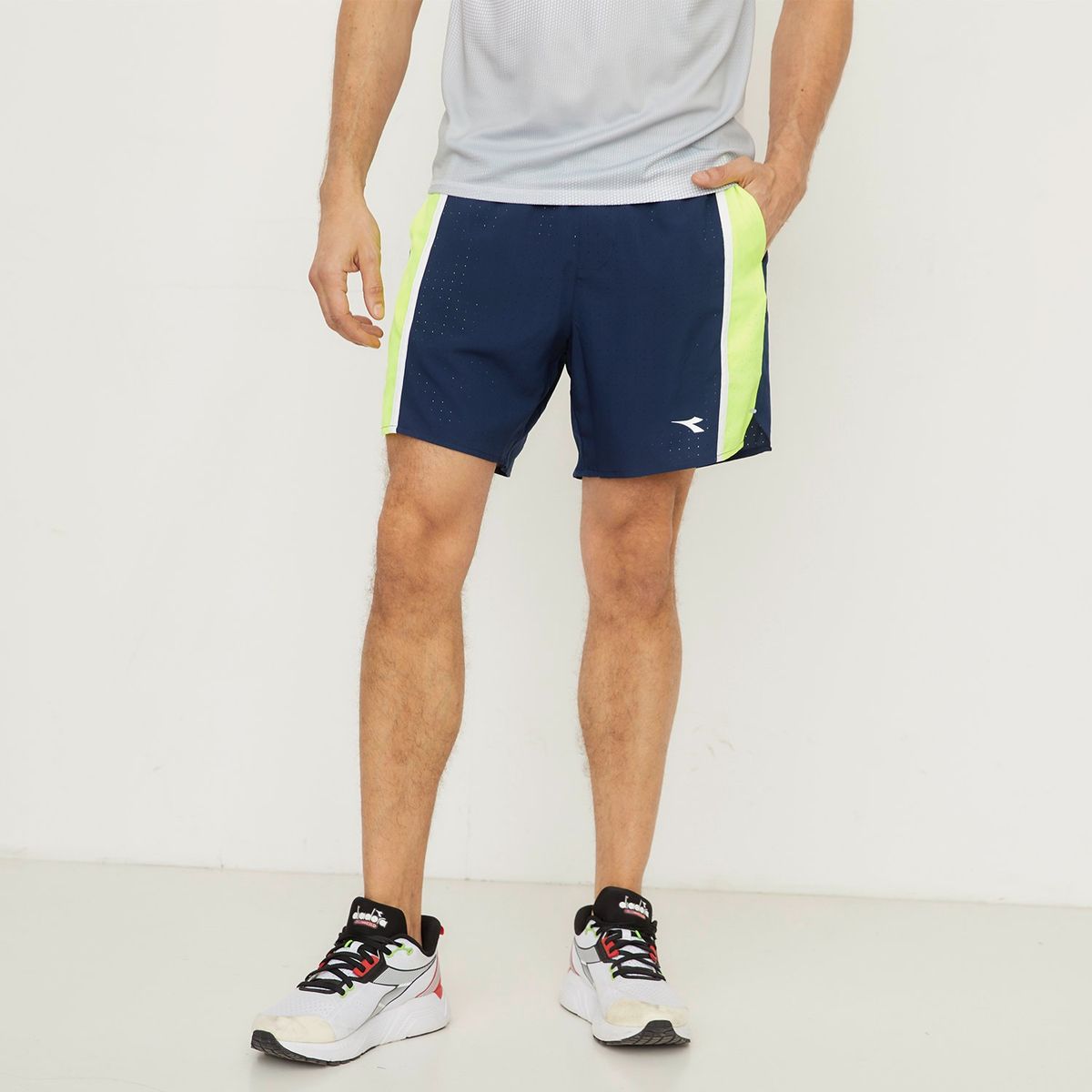 DIADORA - Short Deportivo Hombre Diadora