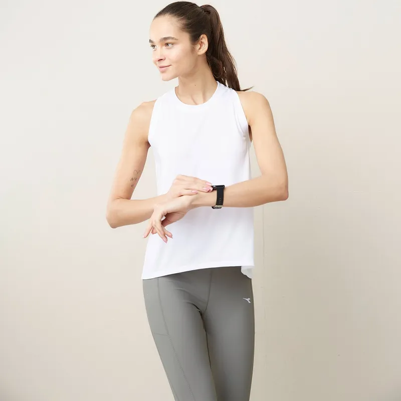 DIADORA - Tank Top Con Bra Deportivo Mujer Diadora