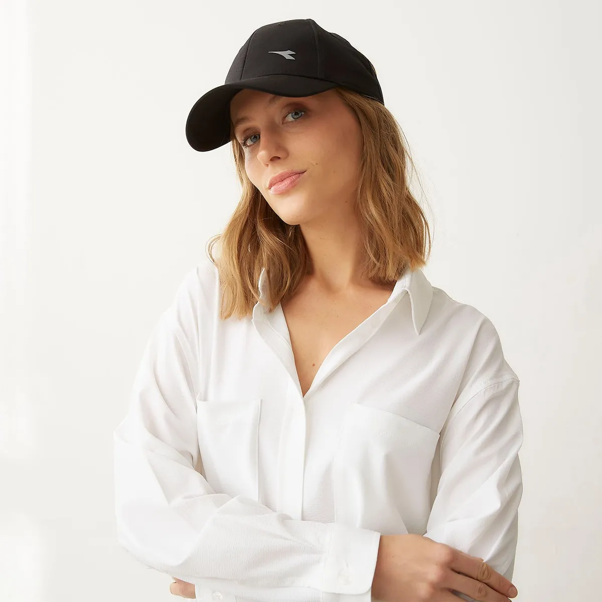 DIADORA - Camisa Deportiva Athleisure Mujer Diadora