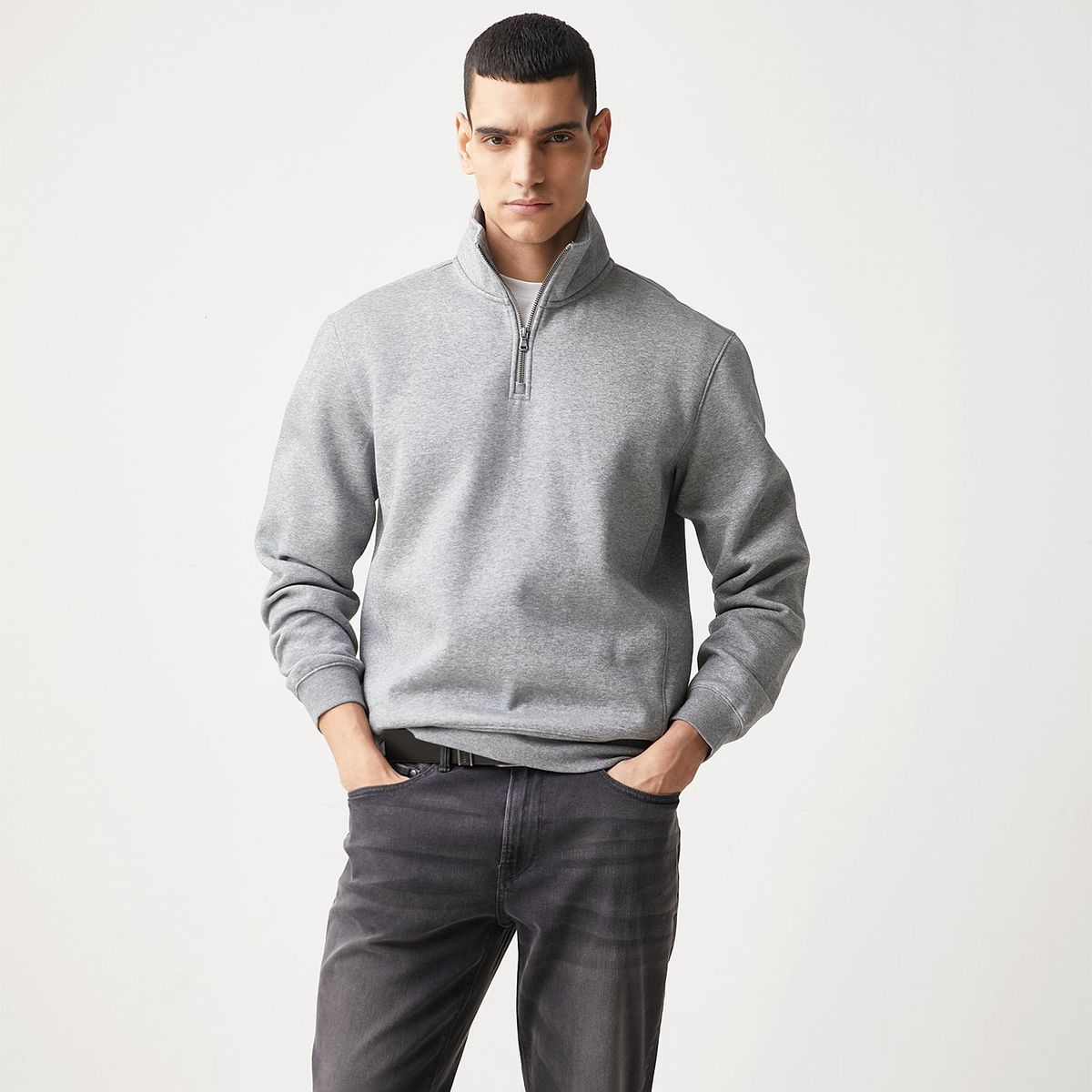 BASEMENT - Polera Casual Regular Hombre Basement