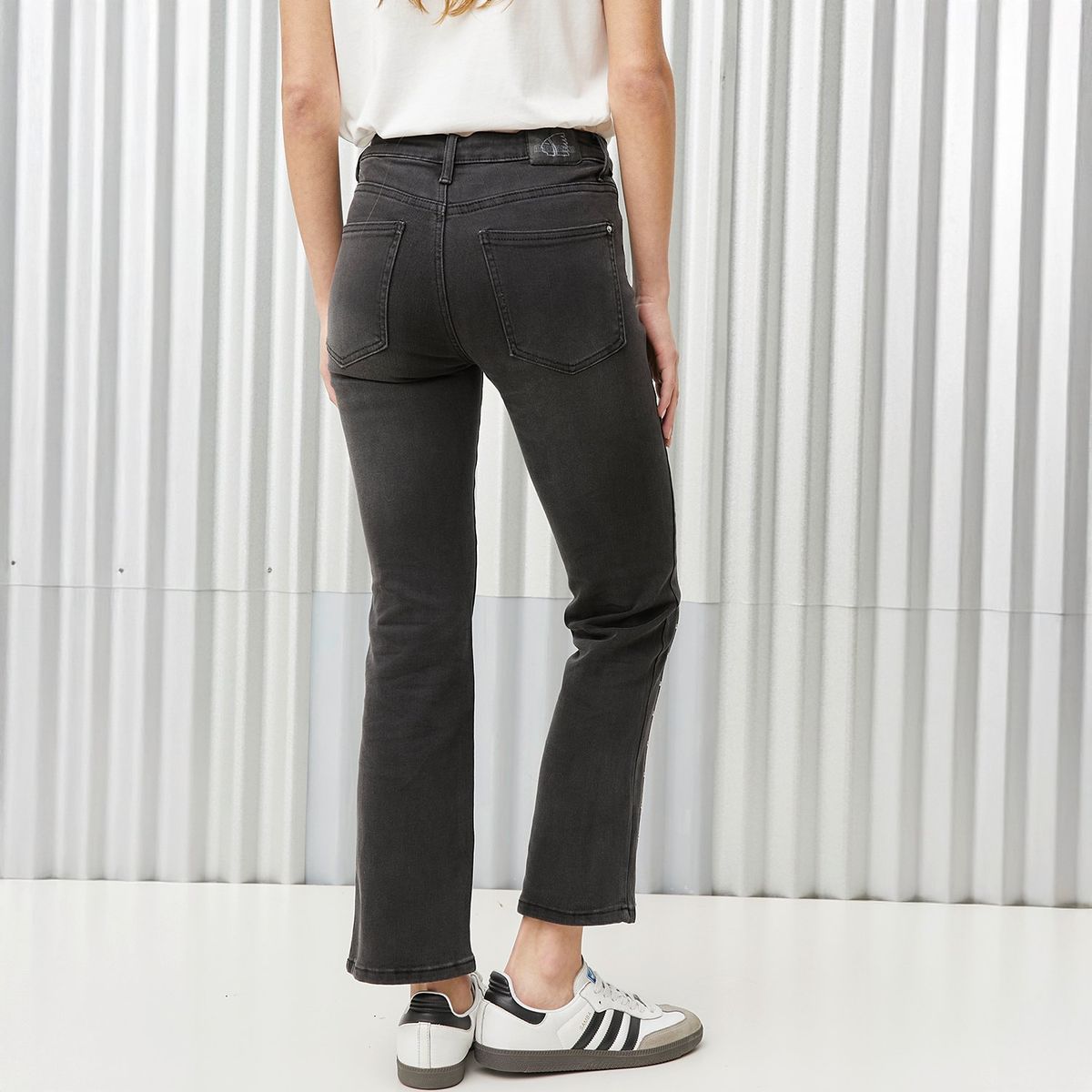DENIMLAB - Jean Flare Tiro Medio Mujer Denimlab