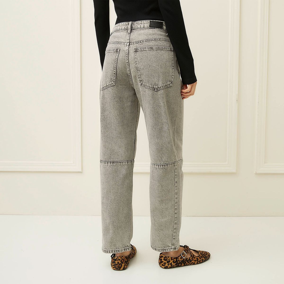 BASEMENT - Jean Baggy Tiro Alto Mujer Basement.