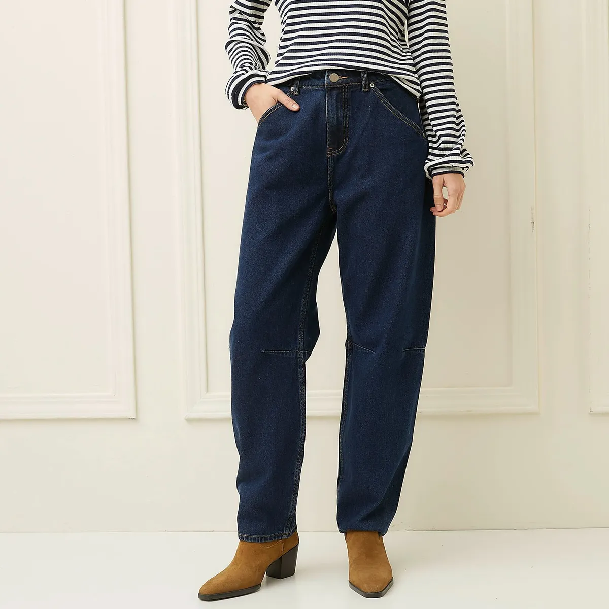 BASEMENT - Jean Mom Tiro Alto Mujer Basement