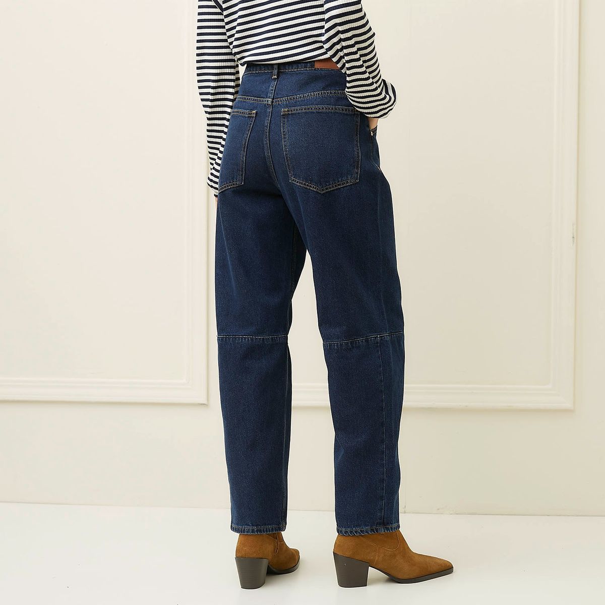 BASEMENT - Jean Mom Tiro Alto Mujer Basement