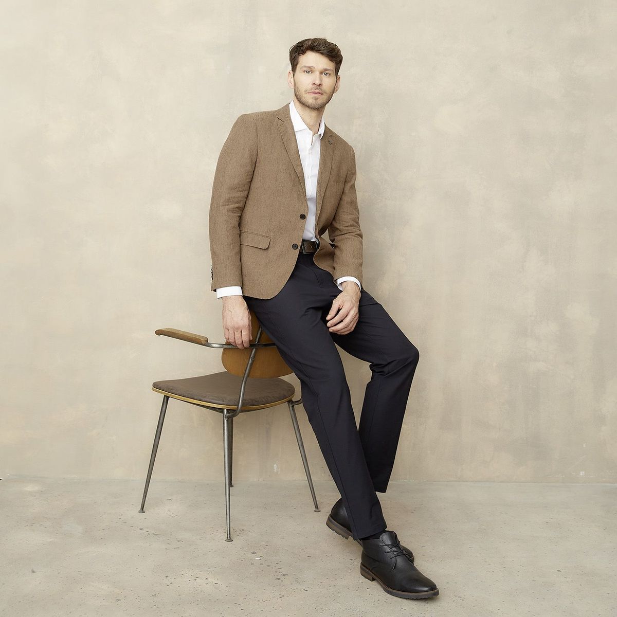 WOLF&HANK - Pantalón Regular Fit Hombre Wolf&Hank