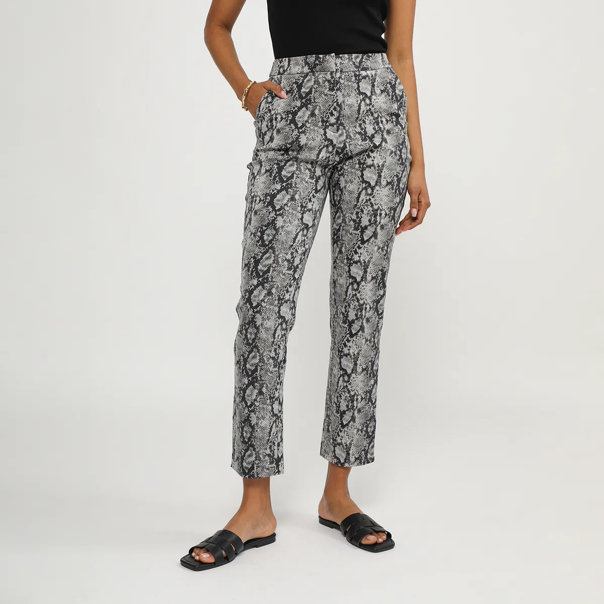 UNIVERSITY CLUB - Pantalón Straight Tiro Alto Mujer University Club