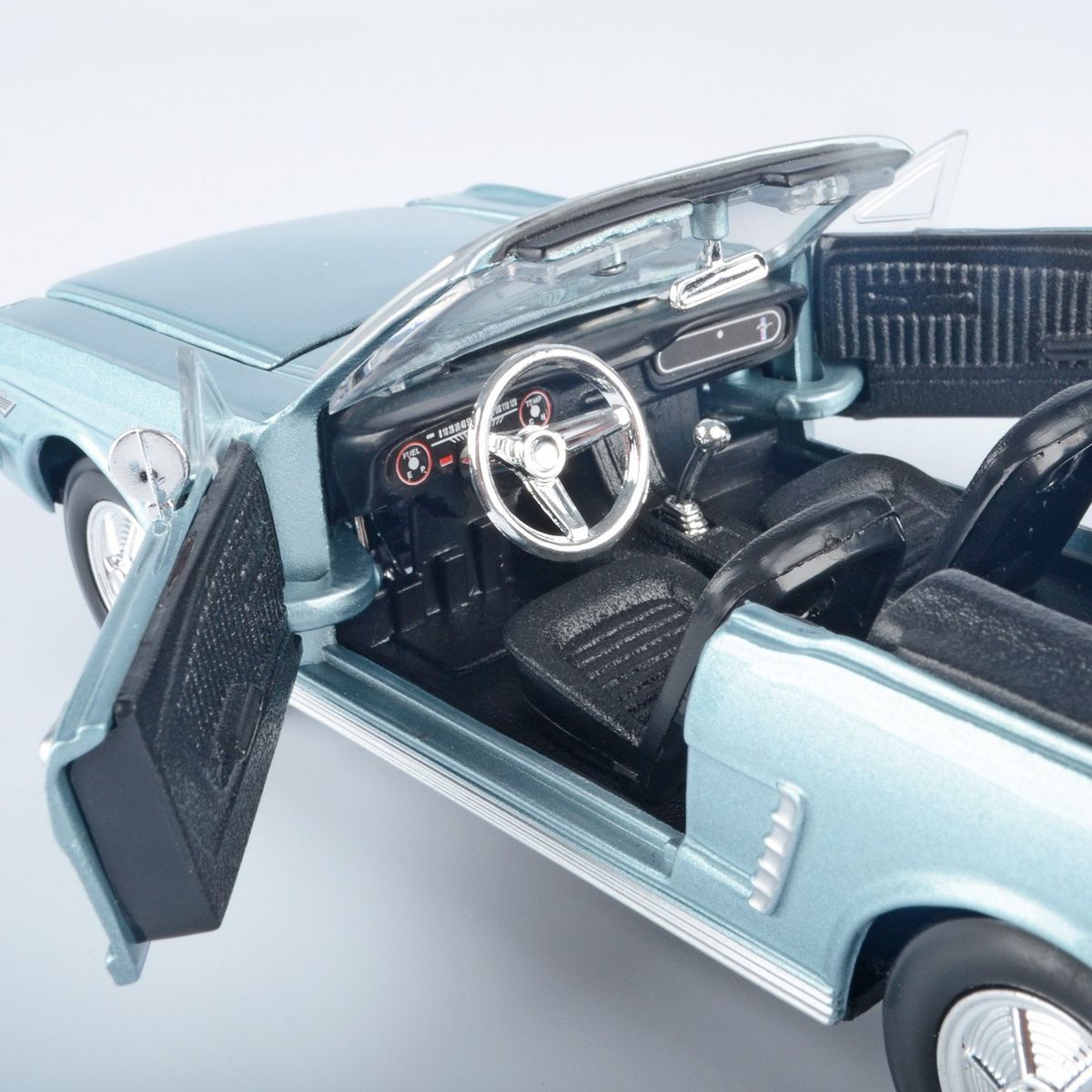 MOTORMAX - Vehículo 1964 Ford Mustang Convertible Motormax 18 cm Aleatorio