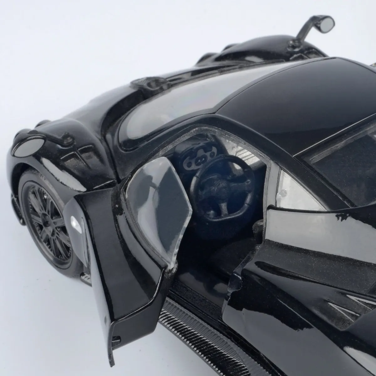 MOTORMAX - Vehículo Pagani Zonda F Motormax 18 cm Aleatorio