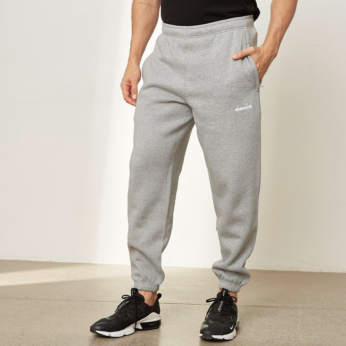 DIADORA - Buzo Jogger Deportivo Hombre Diadora