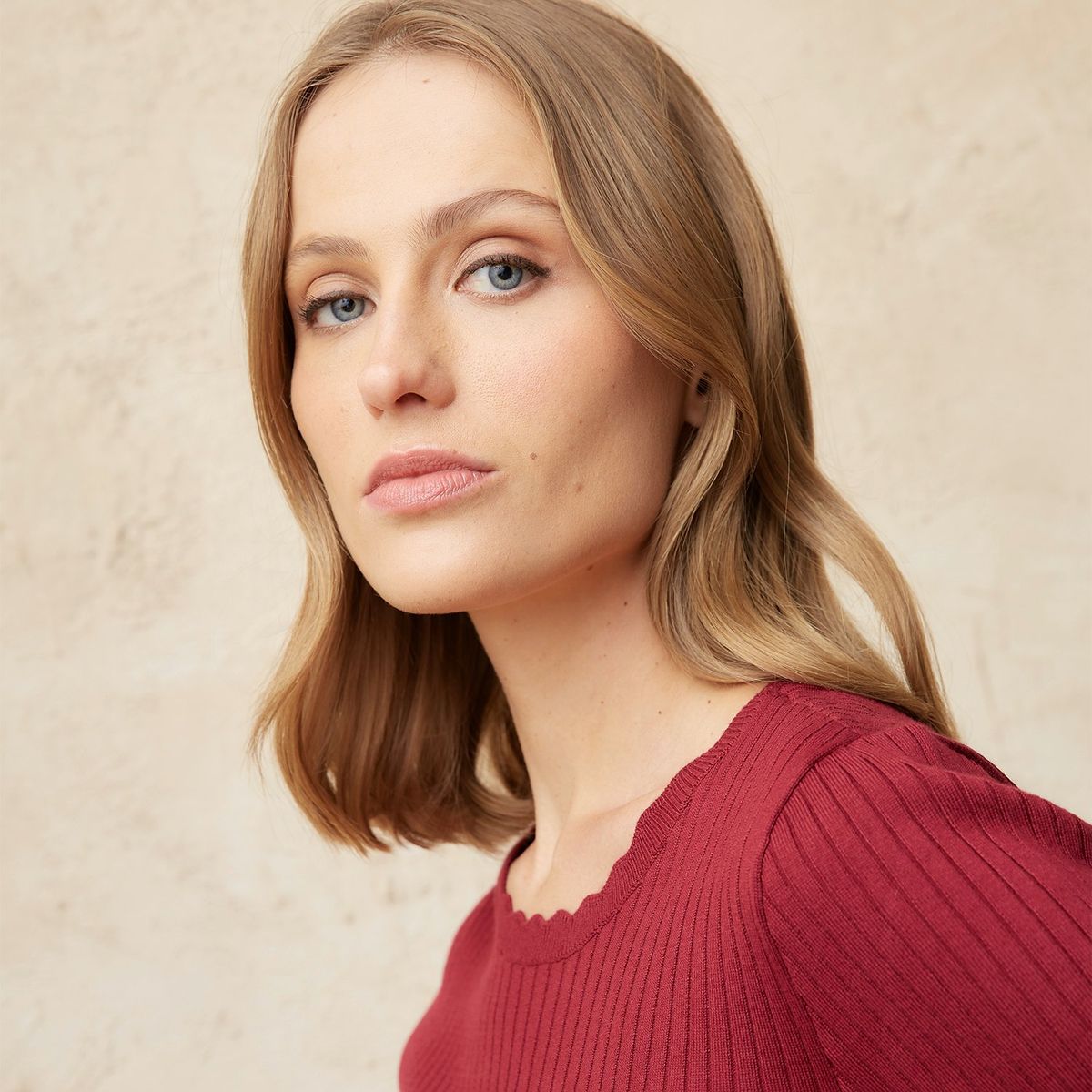 BASEMENT - Polo Manga Corta Mujer Basement