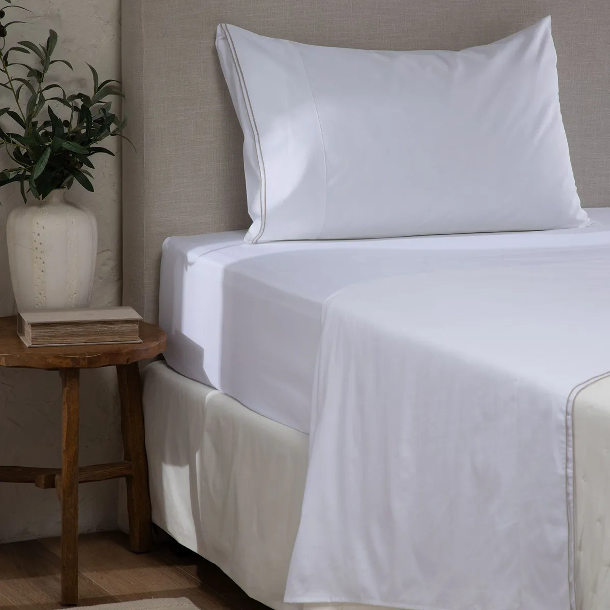 CASA CANTABRIA - Juego de Sábanas Bordadas 100% Algodón 300 Hilos Casa Cantabria