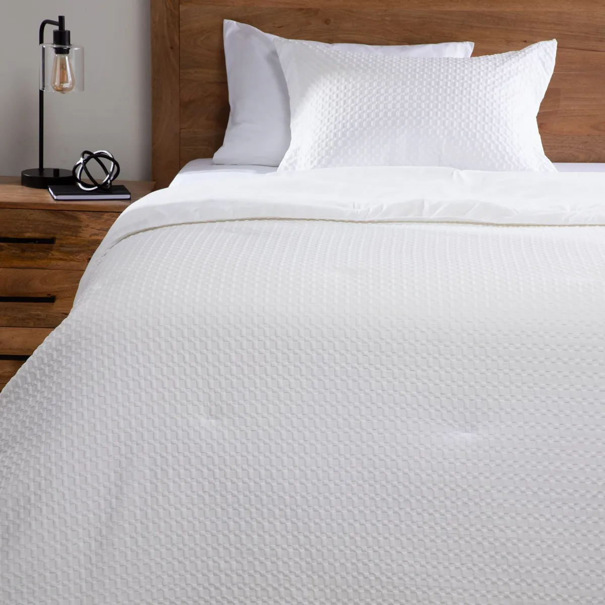 BASEMENT HOME - Edredón Delgado Texturado Blanco Rick