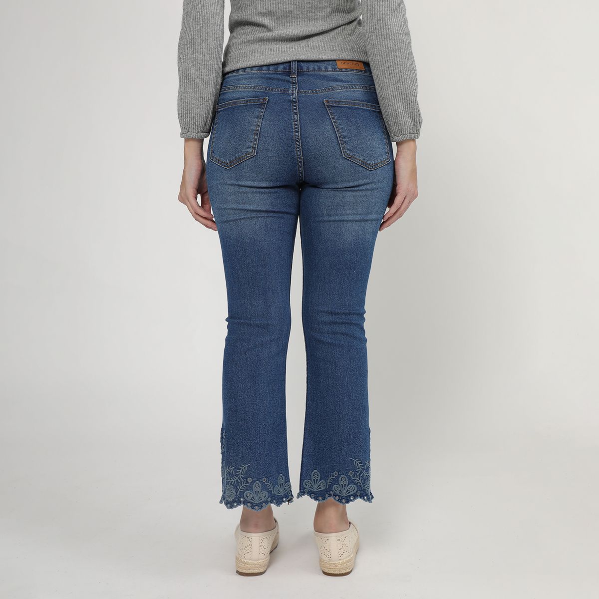 UNIVERSITY CLUB - Jean Bordados Mujer University Club