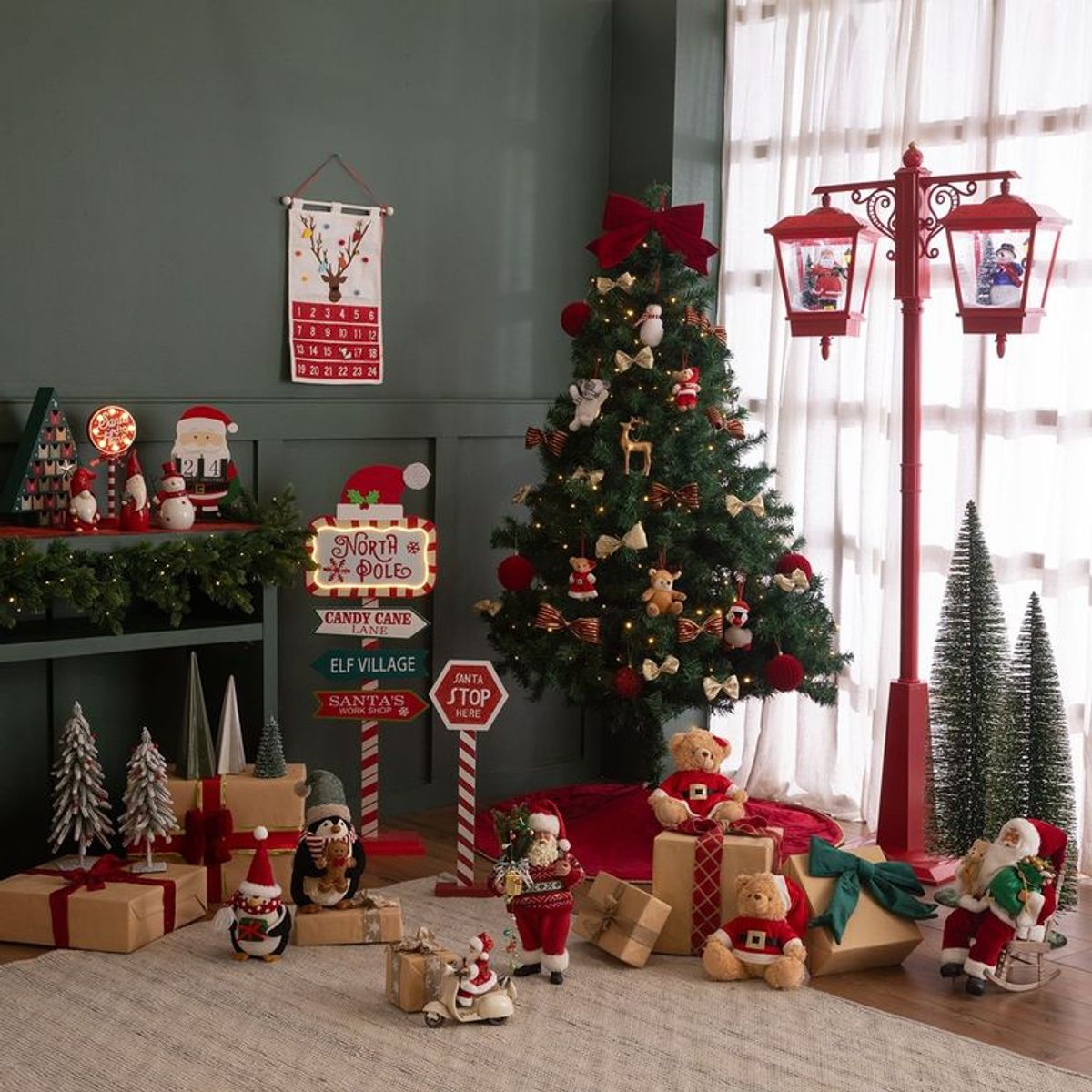 MICA - Adorno Navideño Papa Noel Silla 40x26x26cm