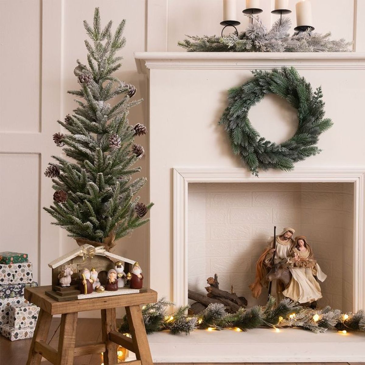  - Mini Árbol De Navidad Con Nieve 90cm