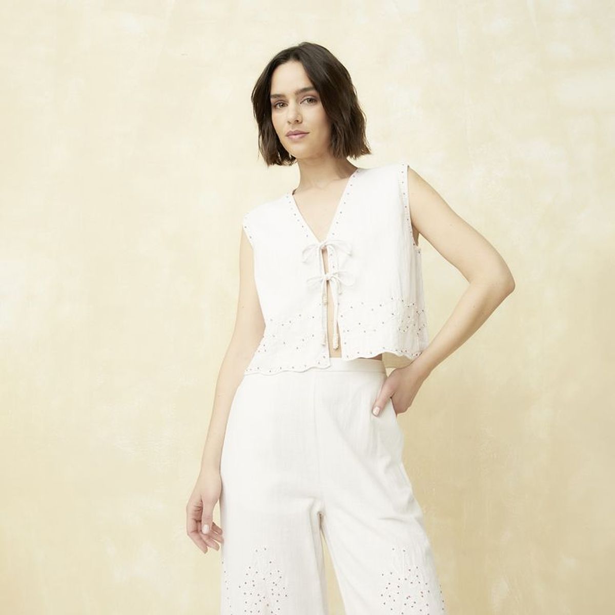 UNIVERSITY CLUB - Chaleco Casual Mujer University Club