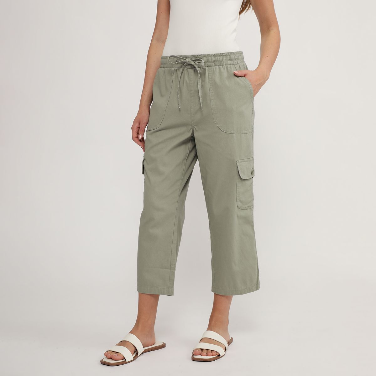 UNIVERSITY CLUB - Pantalón Capri Tiro Medio Mujer University Club