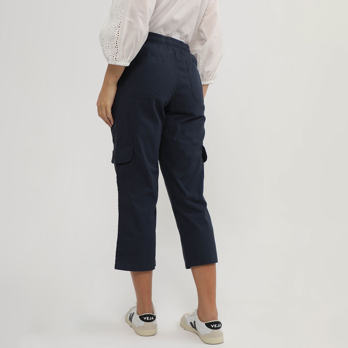 UNIVERSITY CLUB - Pantalón Capri Tiro Medio Mujer University Club