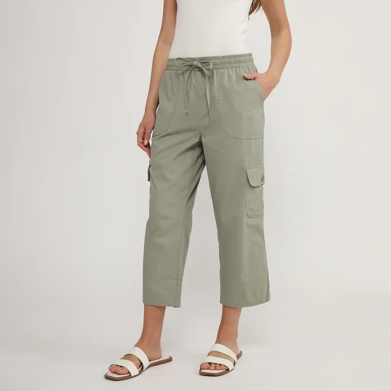 UNIVERSITY CLUB - Pantalón Capri Tiro Medio Mujer University Club