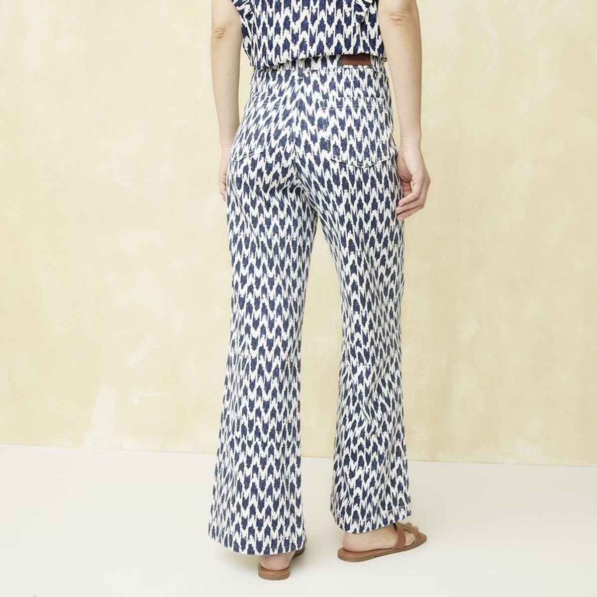 UNIVERSITY CLUB - Jean Regular Tiro Medio Mujer University Club