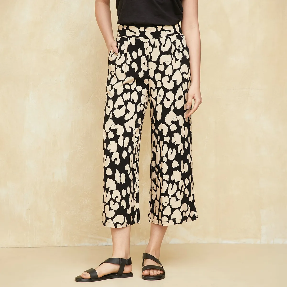 UNIVERSITY CLUB - Pantalón Culotte Tiro Medio Mujer University Club