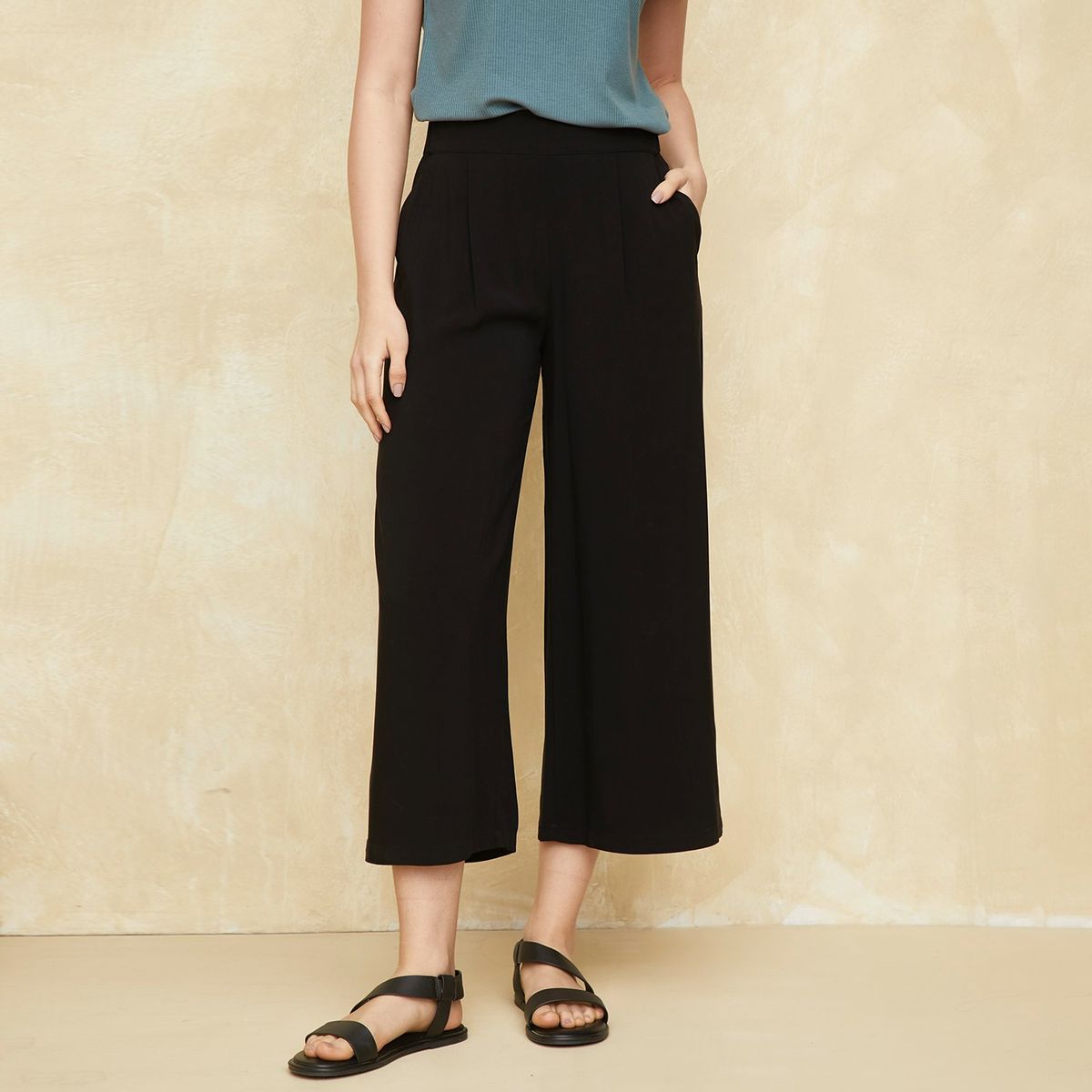 UNIVERSITY CLUB - Pantalón Culotte Tiro Medio Mujer University Club