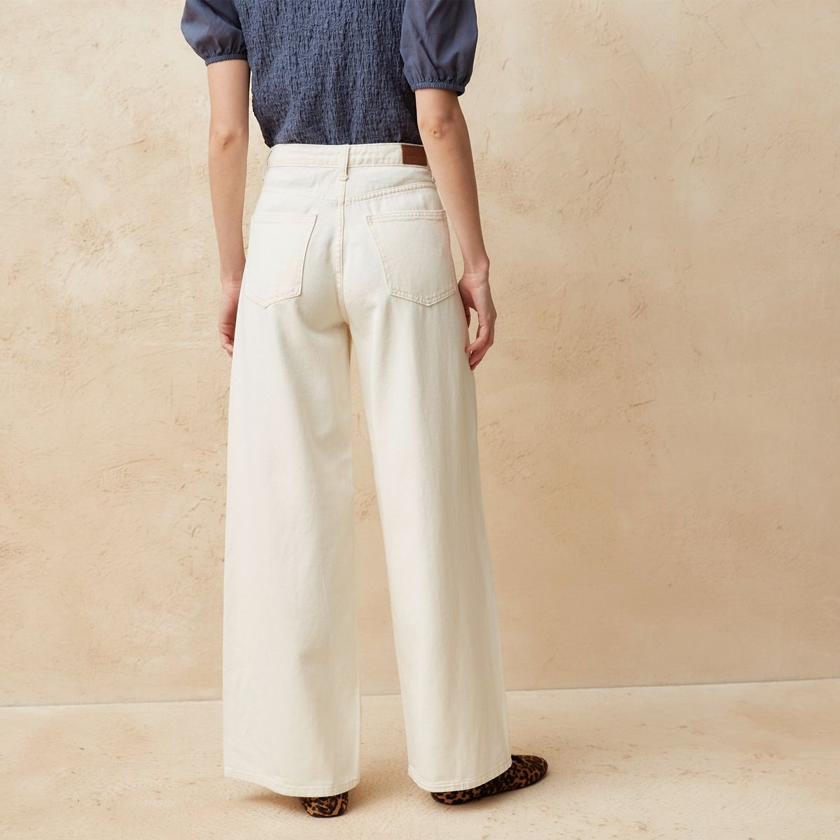 BASEMENT - Jean Wideleg Mujer Basement