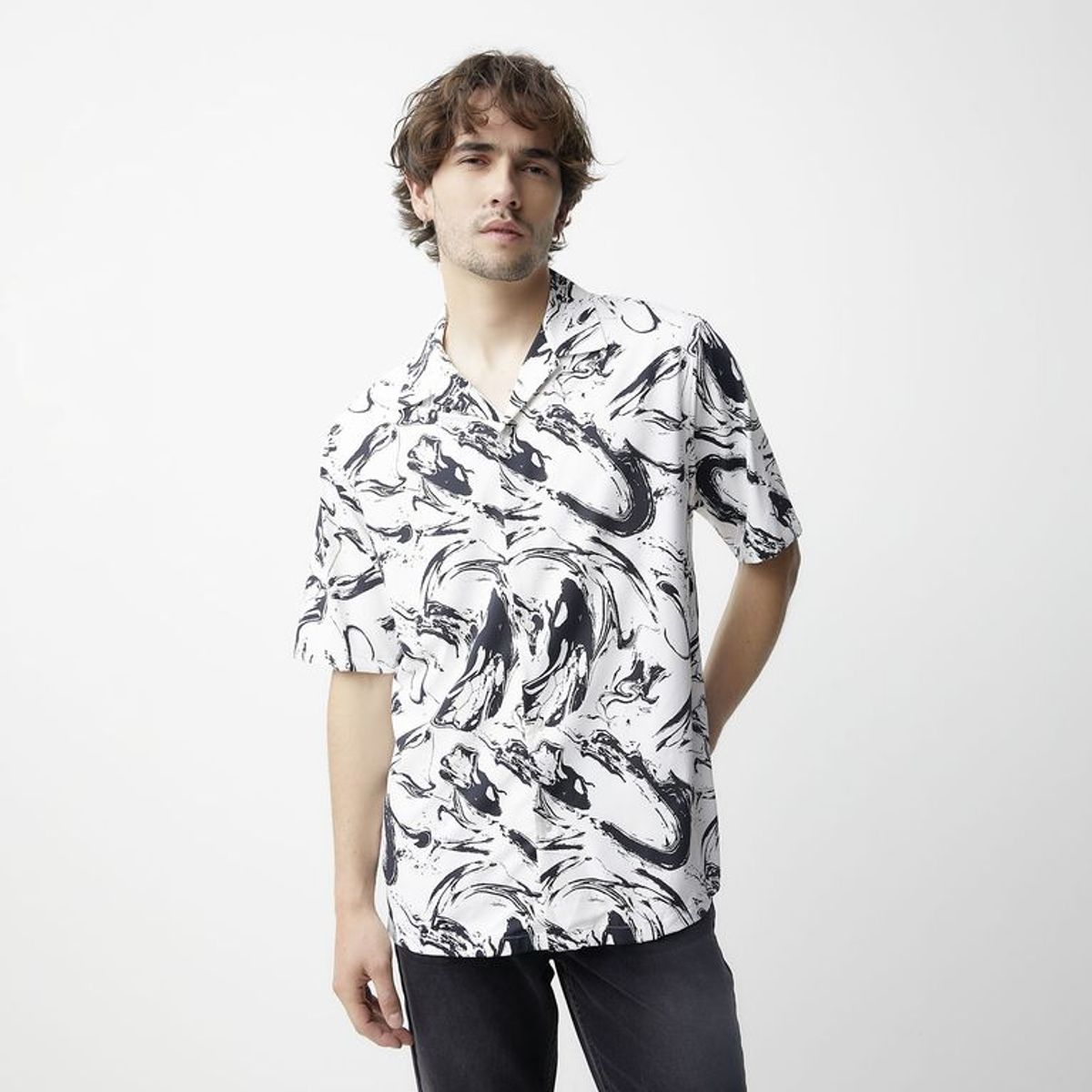 BASEMENT - Camisa Casual Regular Fit Hombre Basement