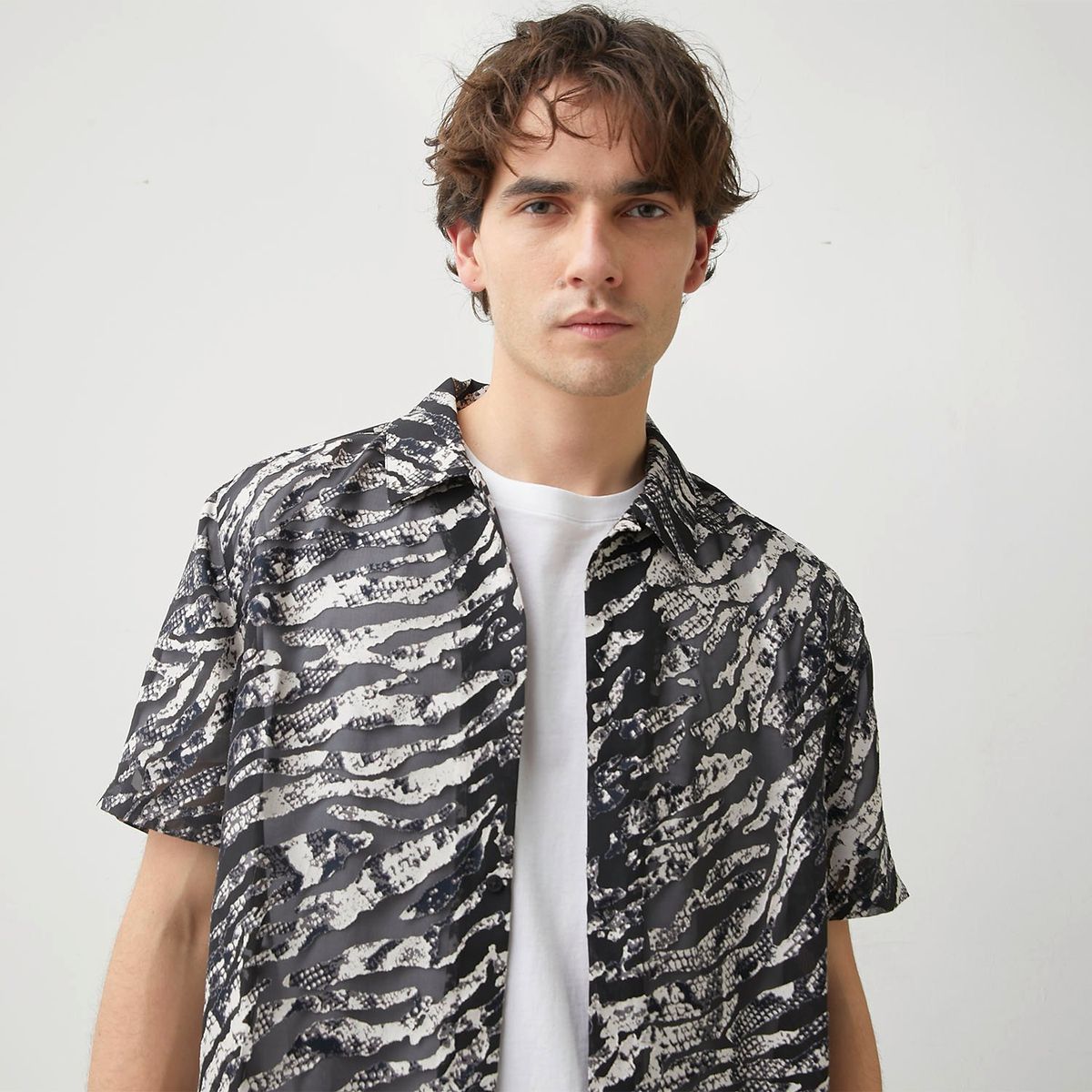 BASEMENT - Camisa Casual Regular Fit Hombre Basement