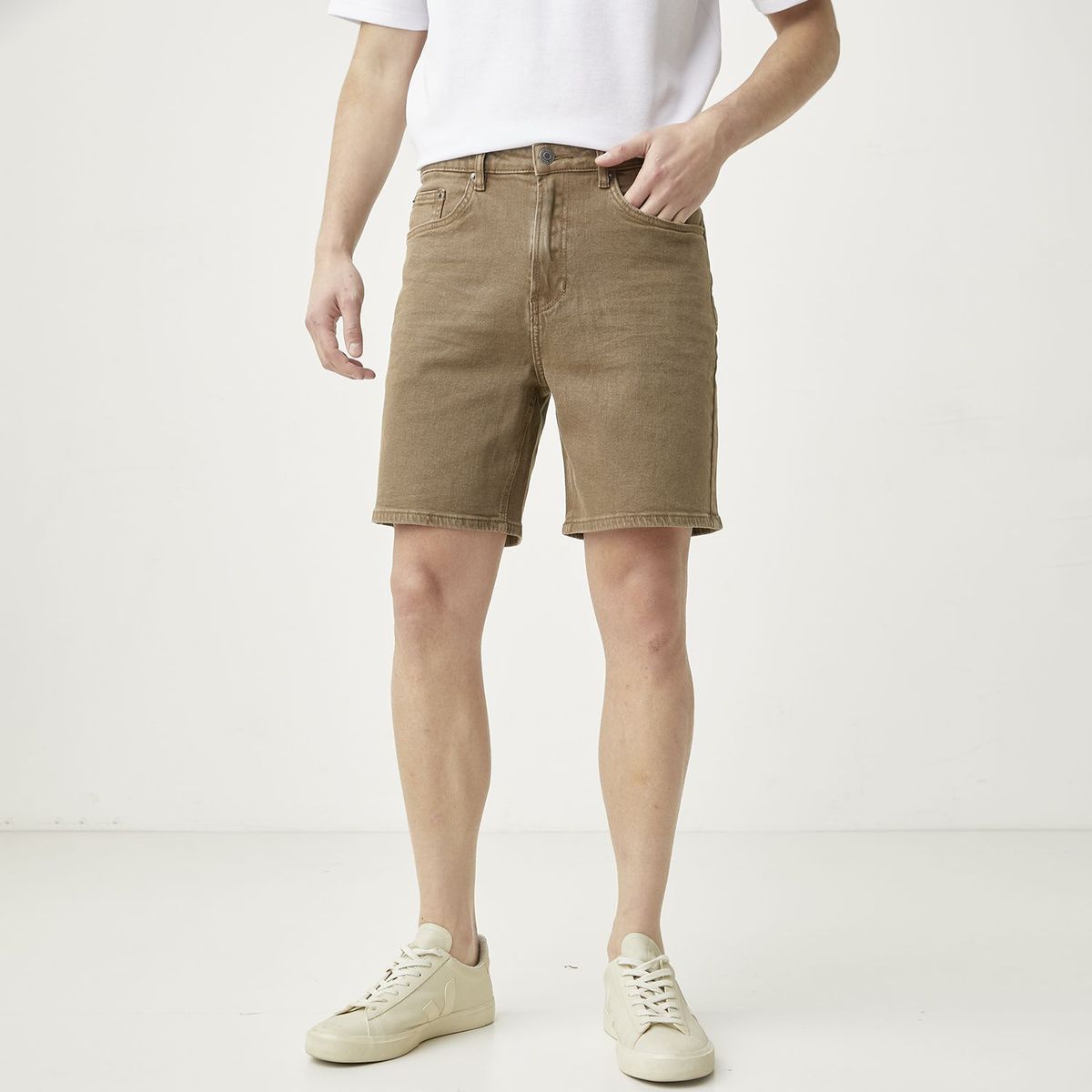 BASEMENT - Short Regular Fit Hombre Basement