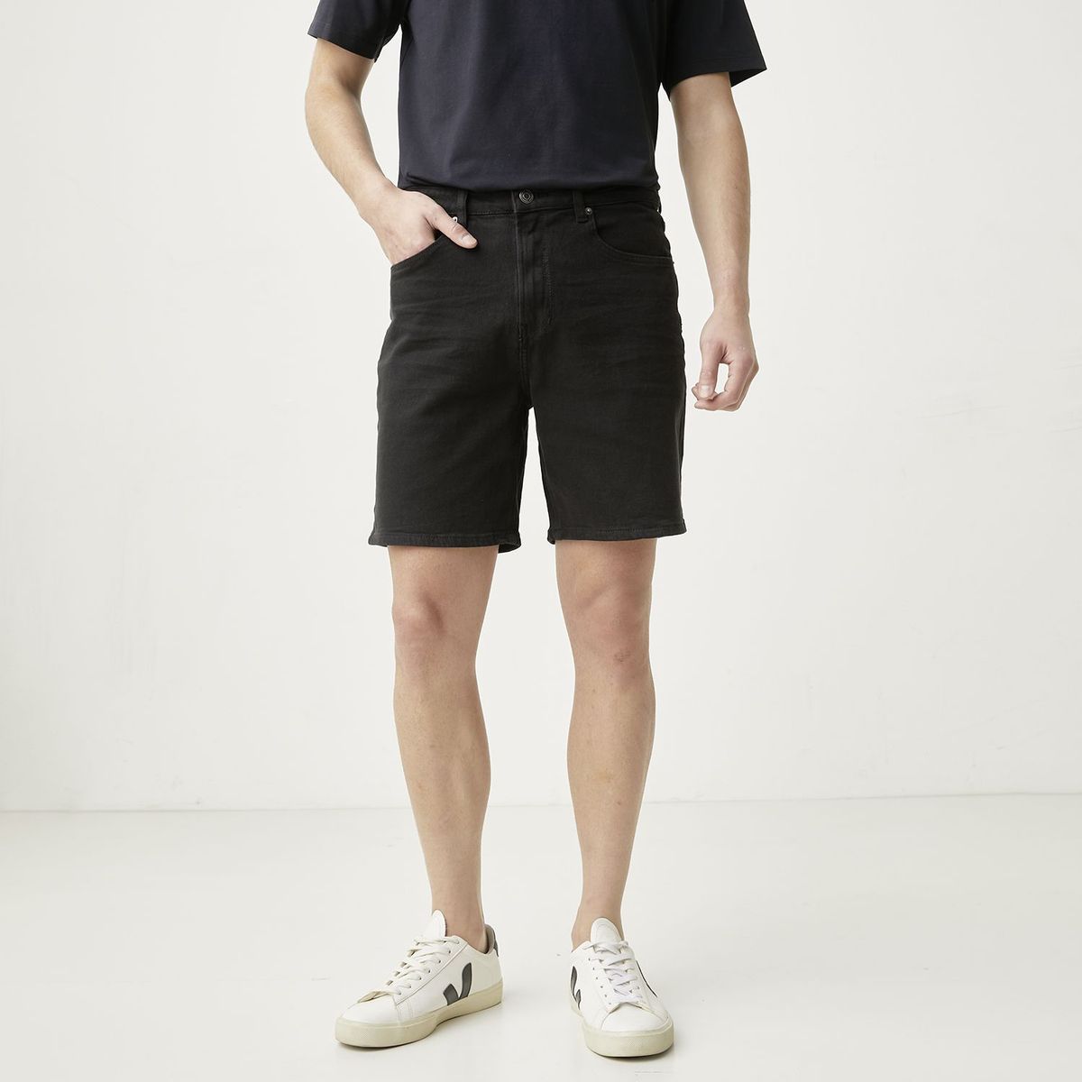 BASEMENT - Short Regular Fit Hombre Basement