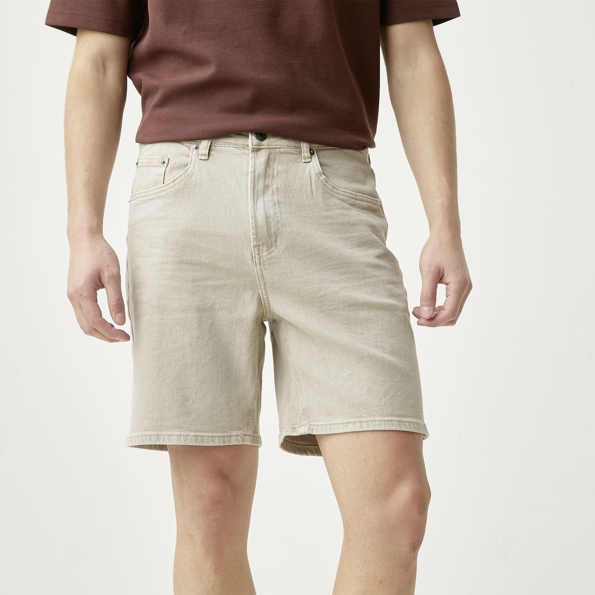 BASEMENT - Short Regular Fit Hombre Basement