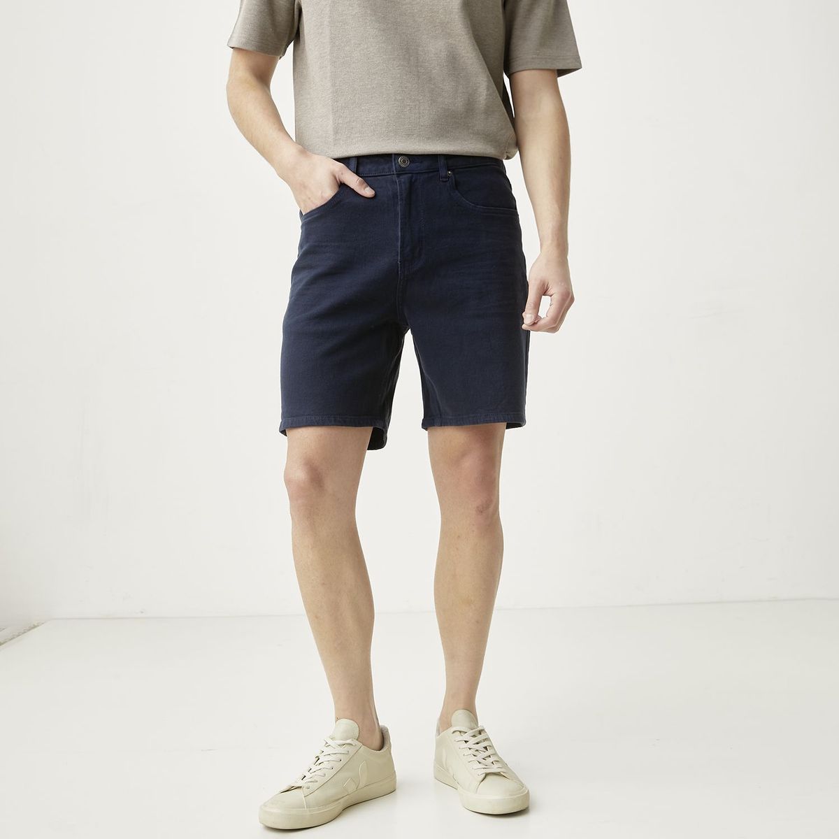 BASEMENT - Short Regular Fit Hombre Basement