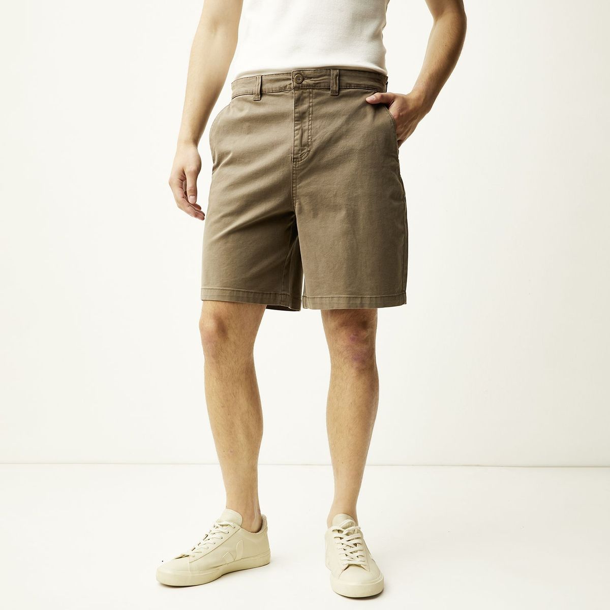 BASEMENT - Short Regular Fit Hombre Basement