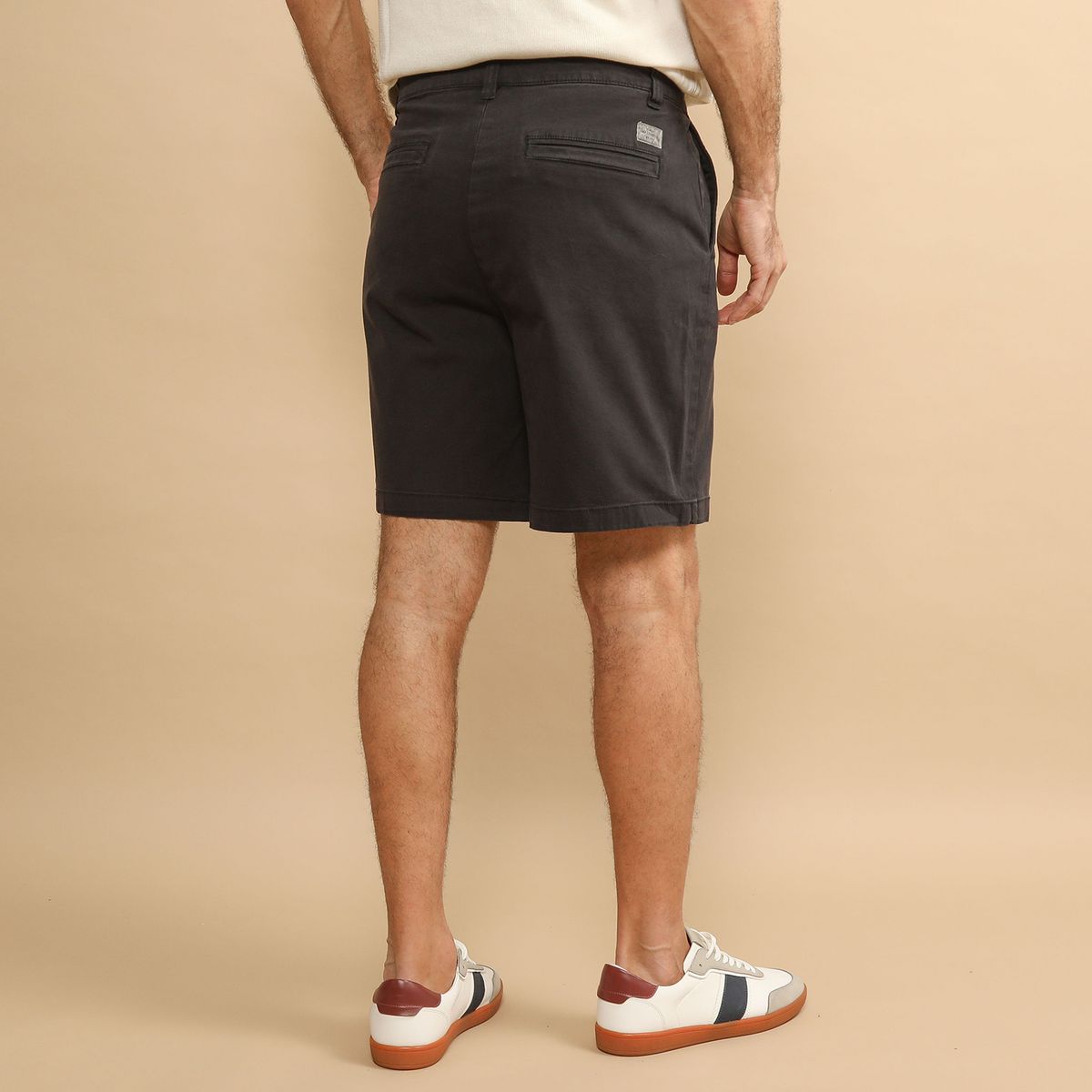 BASEMENT - Short Regular Fit Hombre Basement