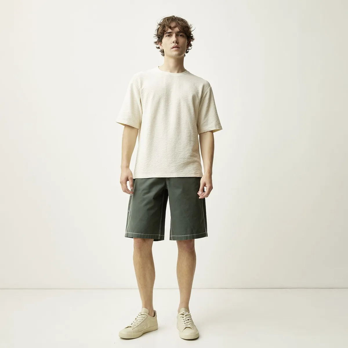 BASEMENT - Short Regular Fit Hombre Basement