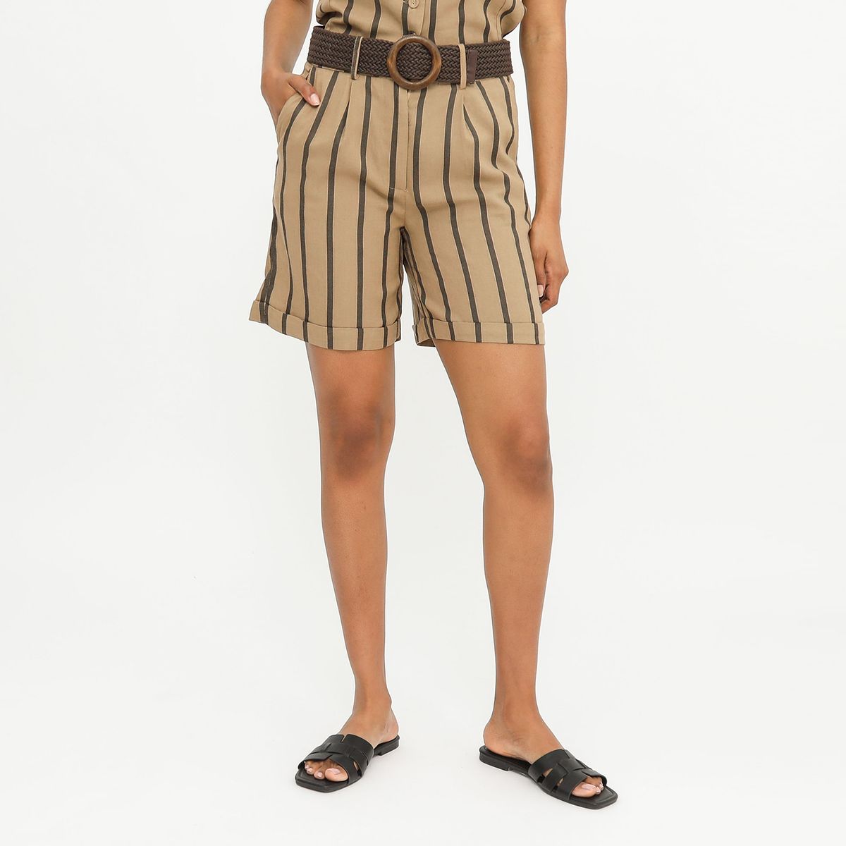 BASEMENT - Short Casual Mujer Basement