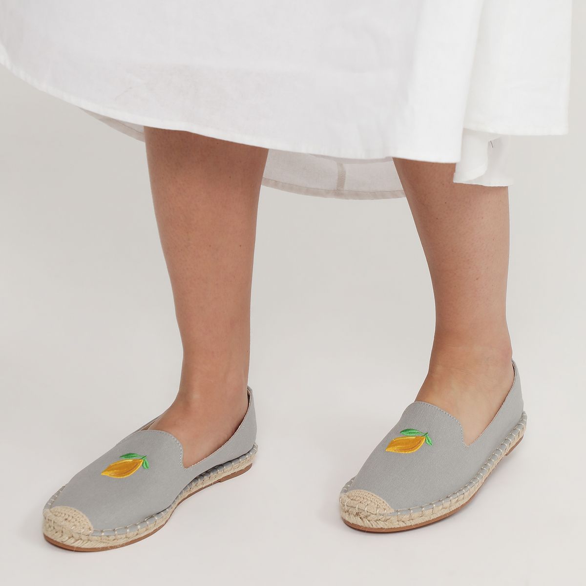 FALABELLA - Alpargatas Mujer Falabella x Capittana