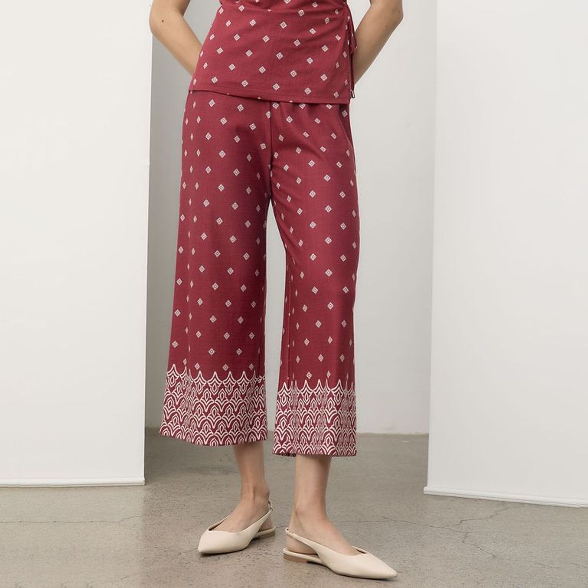 APOLOGY - Pantalón Fluido Tiro Medio Mujer Apology