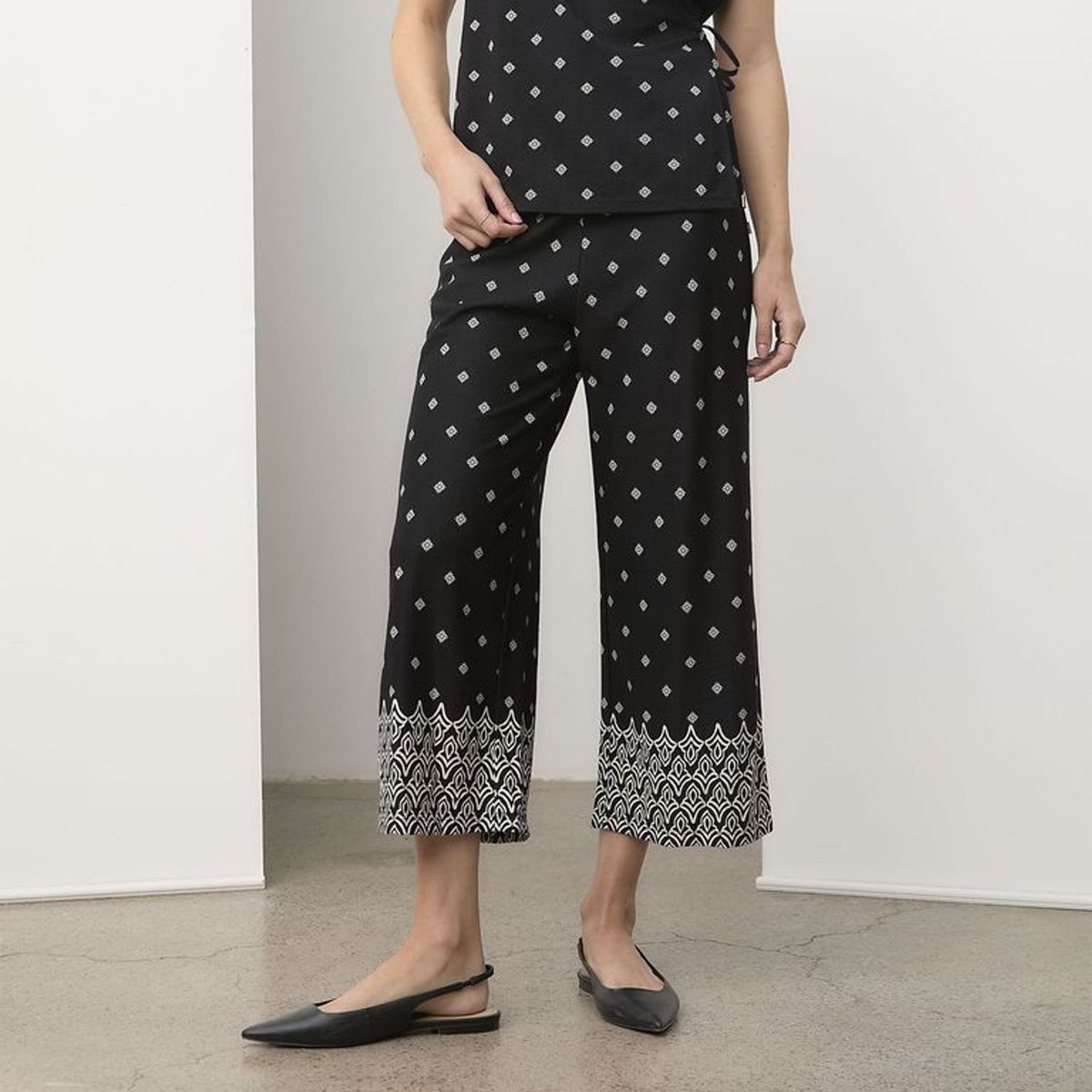 APOLOGY - Pantalón Fluido Tiro Medio Mujer Apology