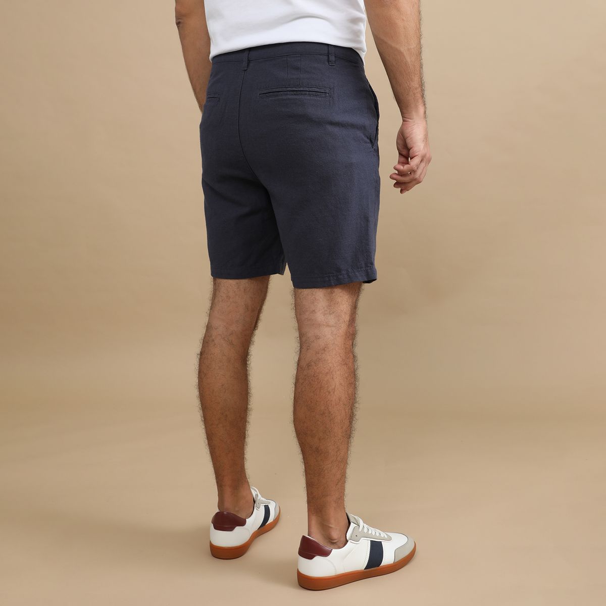 BASEMENT - Short Hombre Basement