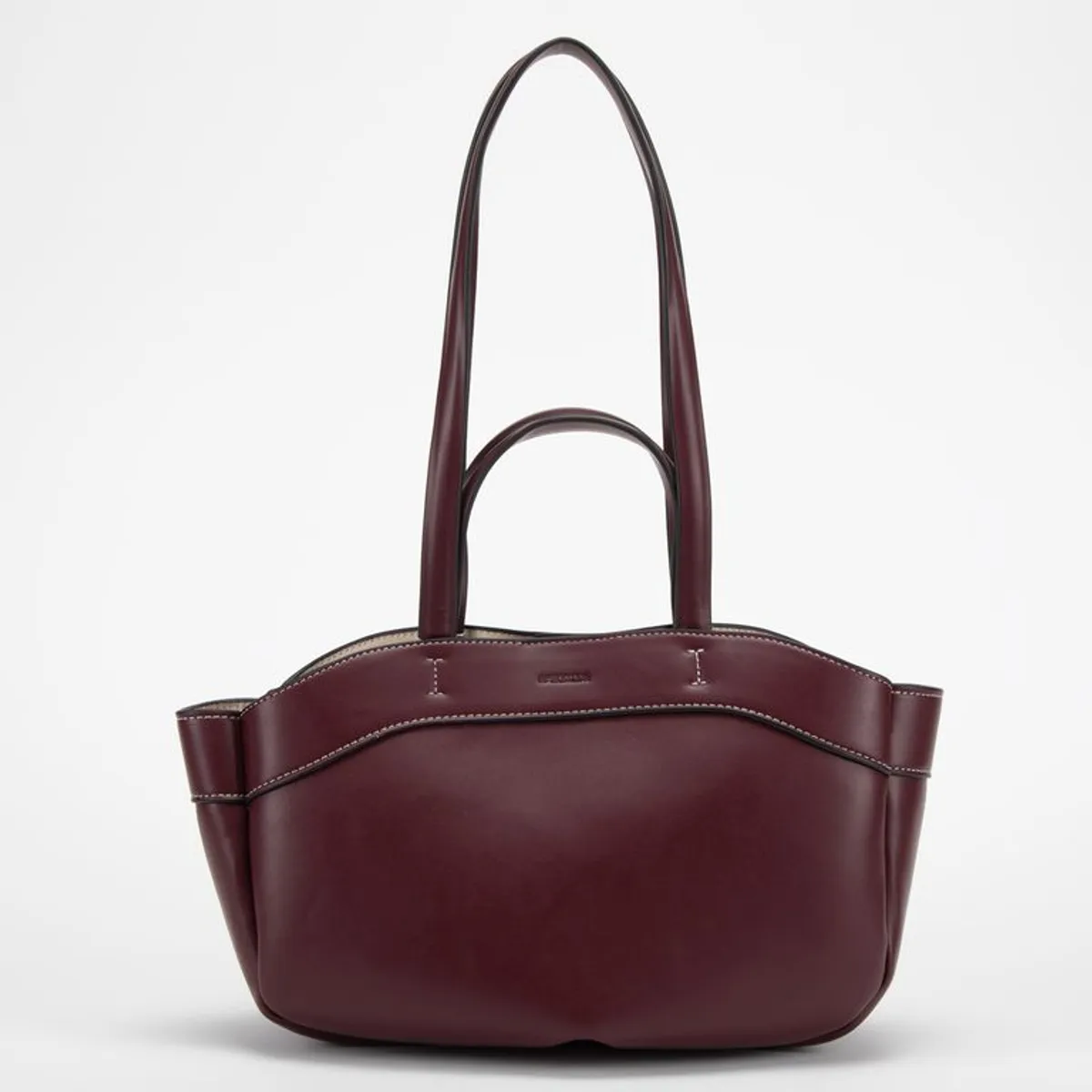 BASEMENT - Carter Baul Mujer Basement