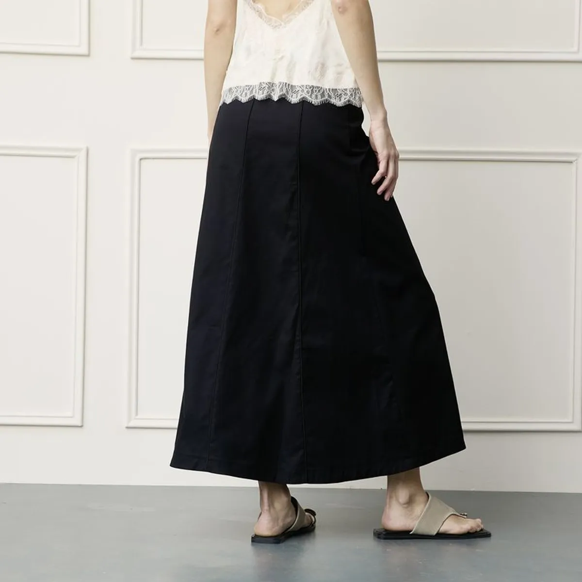 BASEMENT - Falda Mujer Basement