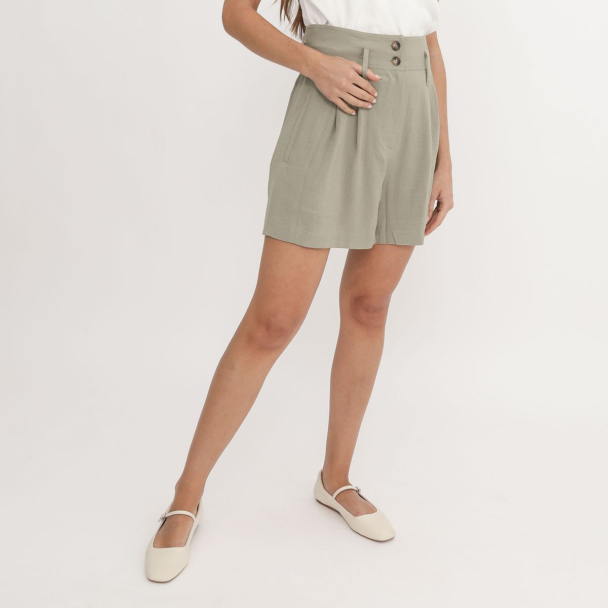 BASEMENT - Short Mujer Basement