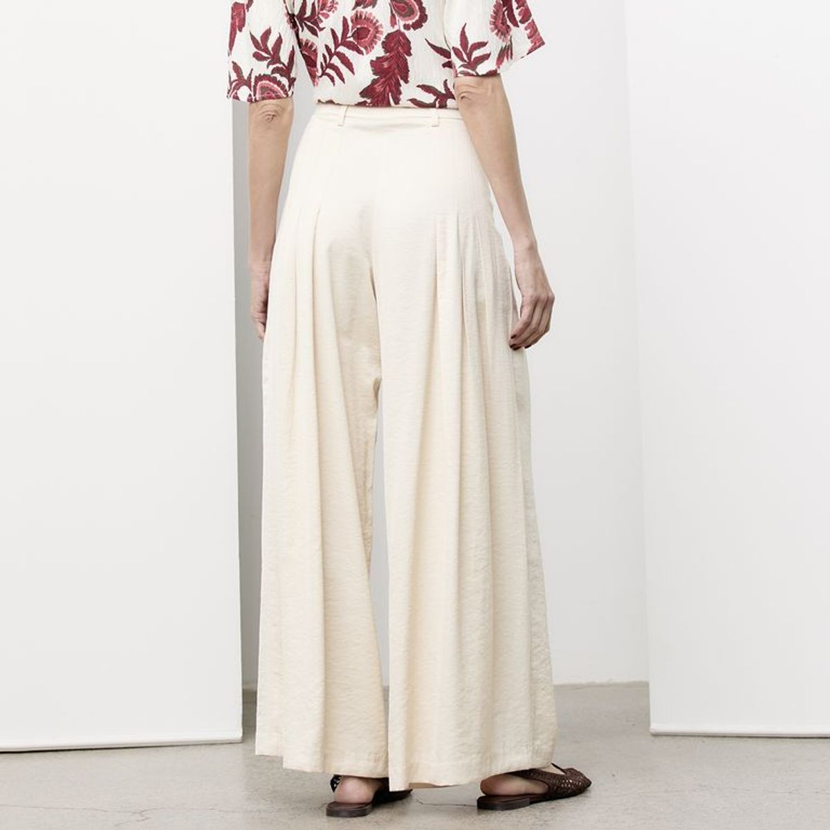 APOLOGY - Pantalón Straight Tiro Alto Mujer Apology