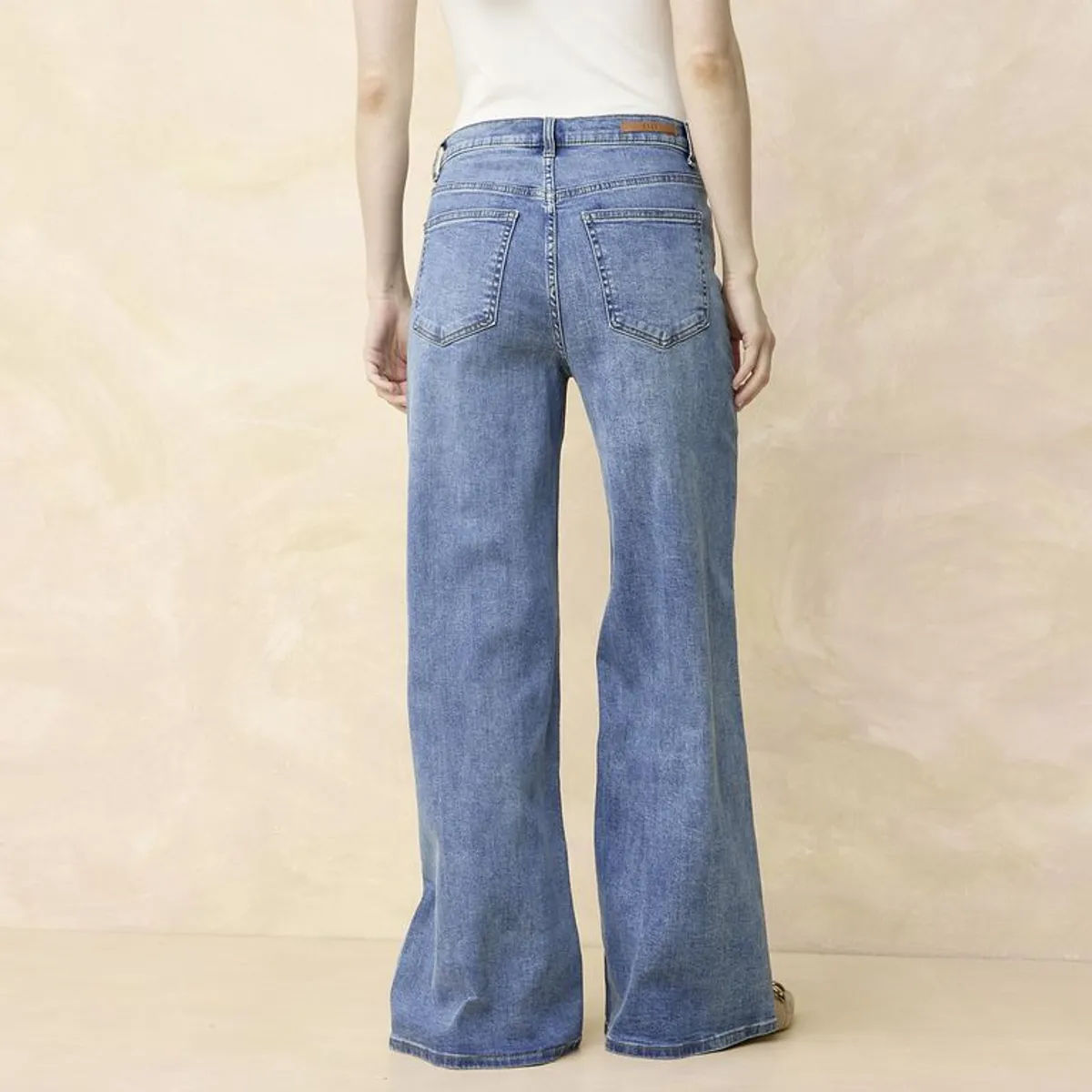 ELLE - Jean Wide Leg Tiro Medio Mujer Elle